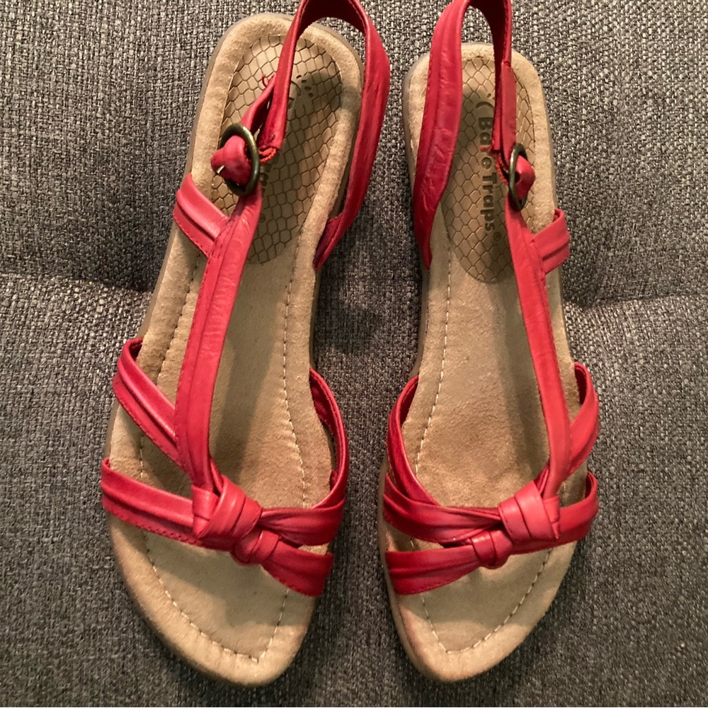 Baretraps Chelby sandals